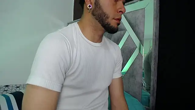 Mr Domination1 online show from April 2026 07:00:01 AM