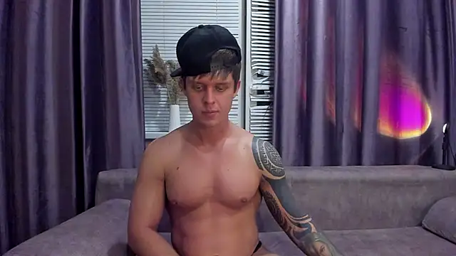 MarcoErra online show from June 2026 04:55:01 PM