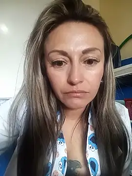 Snapshot of Angel_Nova_ chatting on June 2026 01:24:02 PM Angel Nova online show from June 2026 01:24:02 PM