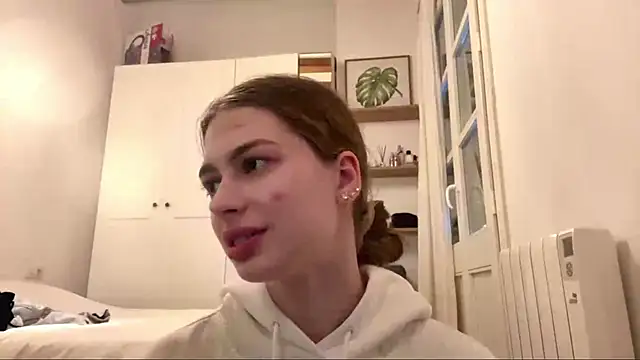 JacquelyneDelgado online show from April 2026 05:19:02 PM