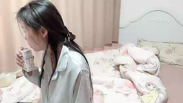 XIAOnaimao-001 online show from May 2026 01:54:02 AM