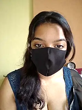 Snapshot of vanika2000 chatting on May 2026 05:47:01 AM vanika2000 online show from May 2026 05:47:01 AM