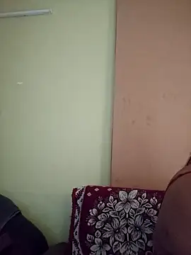 vanika2000 online show from June 2026 04:37:01 AM