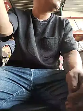 Snapshot of loboye chatting on June 2026 04:31:01 PM loboye online show from June 2026 04:31:01 PM