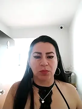 HelenNovoa online show from May 2026 06:38:02 PM