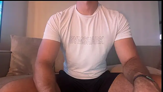 Snapshot of gymshrk chatting on July 2026 05:17:01 AM gymshrk online show from July 2026 05:17:01 AM