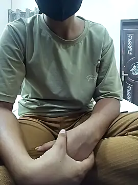 ananya rawat online show from May 2026 05:02:02 AM