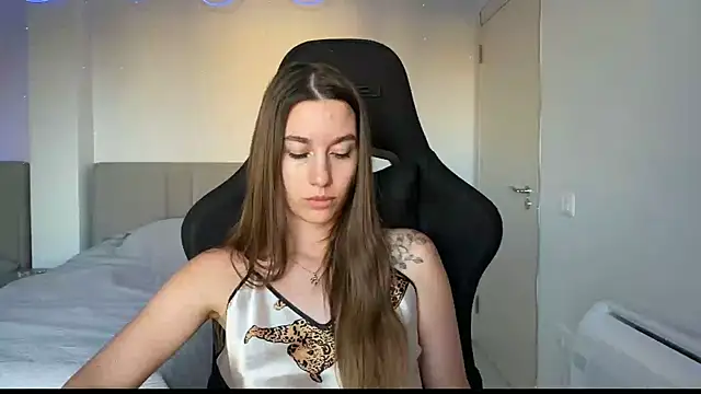 PrincesSsLilu online show from June 2026 05:23:01 PM