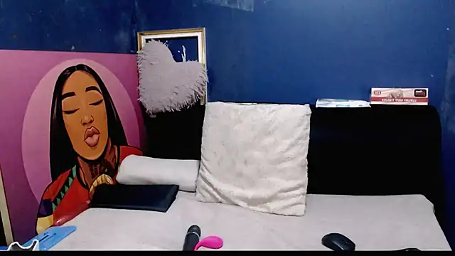 LolaSavageXO online show from June 2026 07:24:02 AM