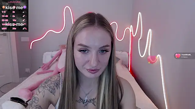 MirrraMisss online show from May 2026 02:14:01 PM