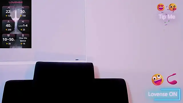 Snapshot of SahirCharm chatting on May 2026 11:16:01 AM SahirCharm online show from May 2026 11:16:01 AM