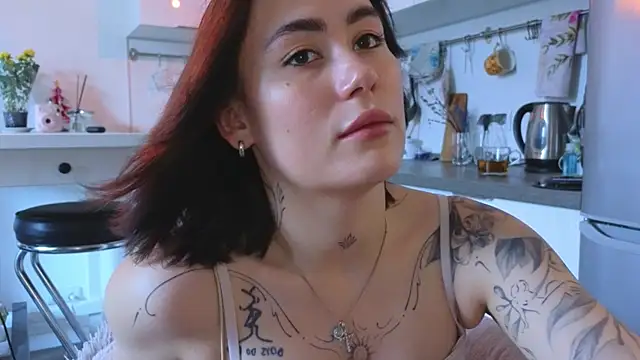 viktoriamoore online show from May 2026 01:40:01 PM