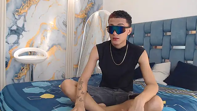 Snapshot of KING_BOYS2026 chatting on May 2026 01:36:02 AM KING BOYS2026 online show from May 2026 01:36:02 AM