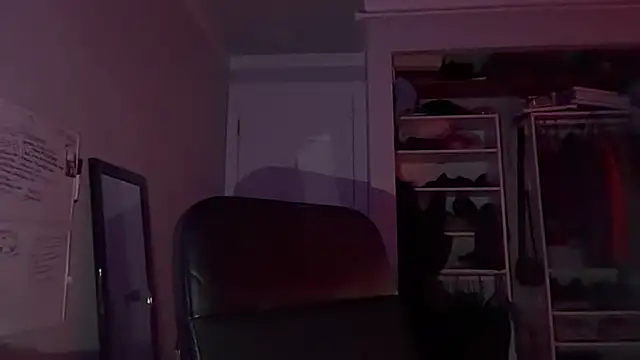 Snapshot of Maddieblairxo chatting on July 2026 08:10:02 AM Maddieblairxo online show from July 2026 08:10:02 AM