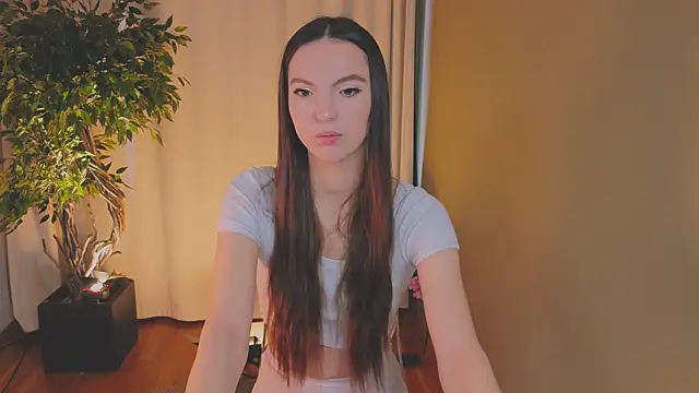 Alice-Lidel online show from April 2026 05:33:01 AM