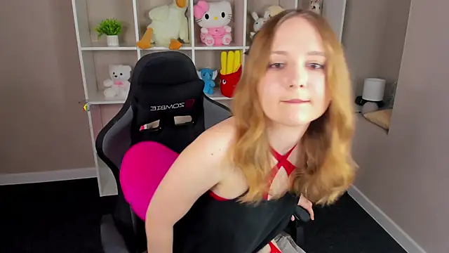 Emmaa Kimm online show from May 2026 11:23:04 PM