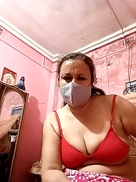 UrS hottty online show from April 2026 05:30:01 PM