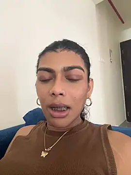 Mayra xx online show from June 2026 11:01:01 AM