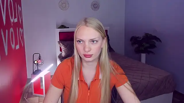 Snapshot of NancyGlamour chatting on June 2026 10:06:02 AM NancyGlamour online show from June 2026 10:06:02 AM