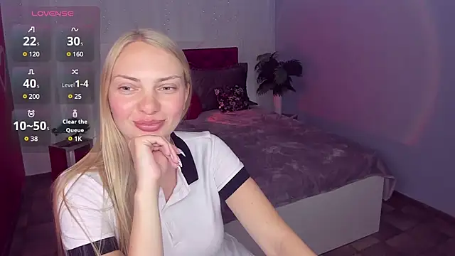 Snapshot of NancyGlamour chatting on July 2026 10:54:02 AM NancyGlamour online show from July 2026 10:54:02 AM