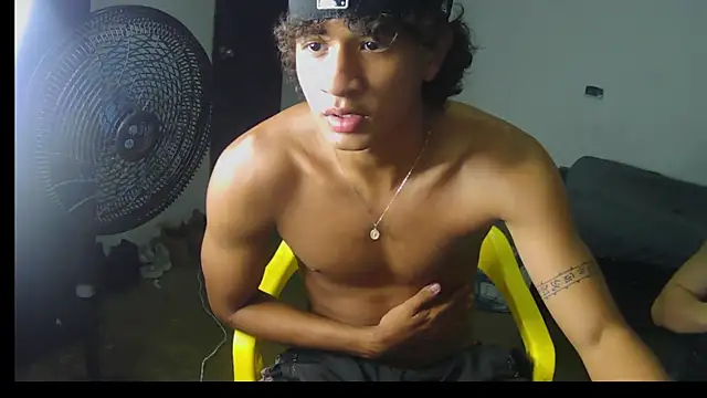 Snapshot of Hansel_take chatting on May 2026 10:37:01 PM Hansel take online show from May 2026 10:37:01 PM