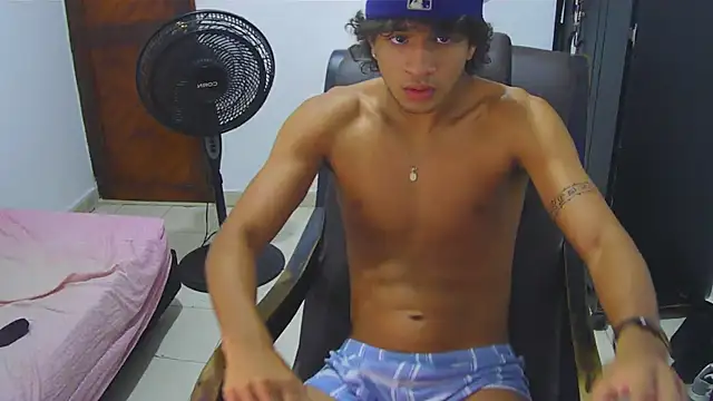Snapshot of Hansel_take chatting on July 2026 06:26:02 PM Hansel take online show from July 2026 06:26:02 PM