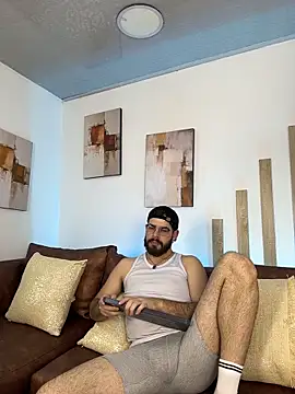 DomBoy  online show from June 2026 08:33:02 PM