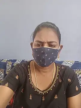 Snapshot of cathrine92 chatting on June 2026 06:14:01 AM cathrine92 online show from June 2026 06:14:01 AM