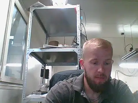 Snapshot of bardiauto chatting on July 2026 04:26:01 AM bardiauto online show from July 2026 04:26:01 AM