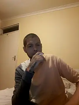 MR Sexylover online show from April 2026 07:09:02 PM