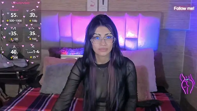 mia smoke  online show from June 2026 04:02:01 AM