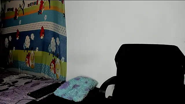 Snapshot of Vannellope_vladimir chatting on June 2026 01:13:01 PM Vannellope vladimir online show from June 2026 01:13:01 PM