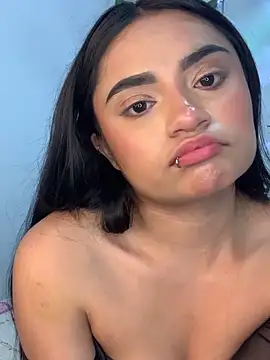 Snapshot of angiee_boo1 chatting on May 2026 08:47:02 PM angiee boo1 online show from May 2026 08:47:02 PM