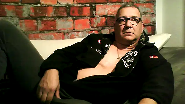 Soloyan online show from January 2026 10:34:02 PM