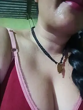 Snapshot of Haliya8 chatting on May 2026 04:23:02 PM Haliya8 online show from May 2026 04:23:02 PM