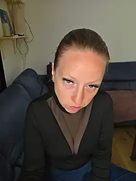 Snapshot of SweetGermanAlina chatting on May 2026 11:49:01 AM SweetGermanAlina online show from May 2026 11:49:01 AM