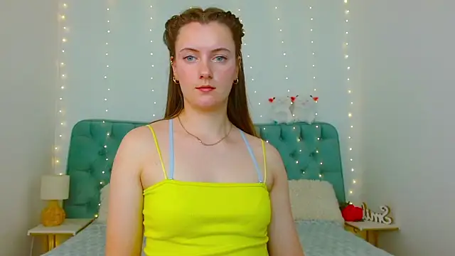 Cutie blushh online show from April 2026 09:15:01 AM