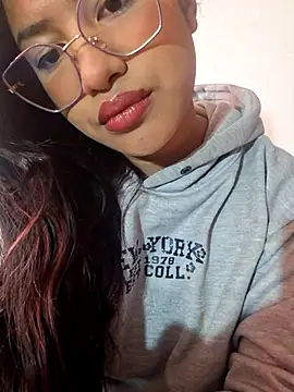 Snapshot of Hot_Sophy_ chatting on July 2026 06:21:01 PM Hot Sophy online show from July 2026 06:21:01 PM