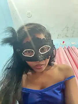 Dimpu queens online show from May 2026 07:35:01 AM