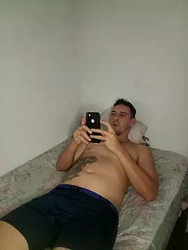 Snapshot of Leandro_flores92 chatting on May 2026 02:40:01 AM Leandro flores92 online show from May 2026 02:40:01 AM