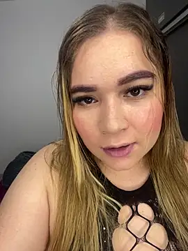 Snapshot of Melissalab55 chatting on June 2026 09:40:01 PM Melissalab55 online show from June 2026 09:40:01 PM