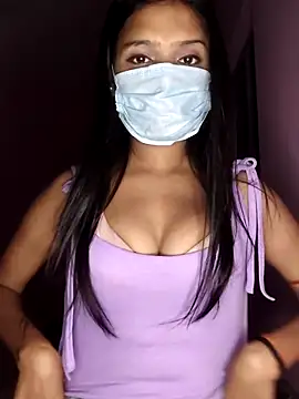 Naughty Priya44 online show from May 2026 04:45:02 PM