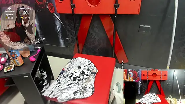 Evelin Hellsing online show from May 2026 01:13:01 AM