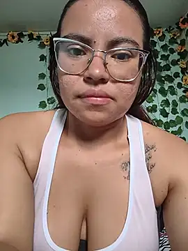 marulanda1822 online show from July 2026 07:13:01 PM