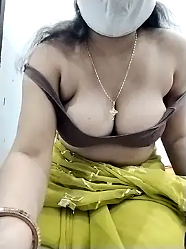 Snapshot of sexyy_nidhii chatting on May 2026 03:20:02 PM sexyy nidhii online show from May 2026 03:20:02 PM