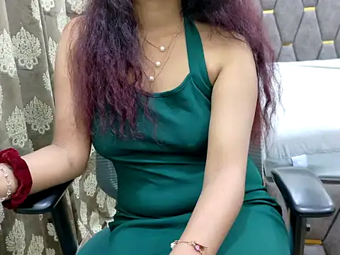 Snapshot of DR_Salini chatting on May 2026 02:55:02 PM DR Salini online show from May 2026 02:55:02 PM
