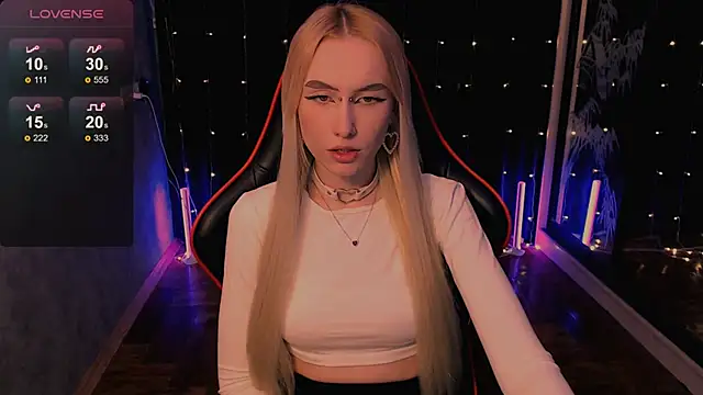 Snapshot of GoddessBambi chatting on May 2026 09:16:02 AM GoddessBambi online show from May 2026 09:16:02 AM