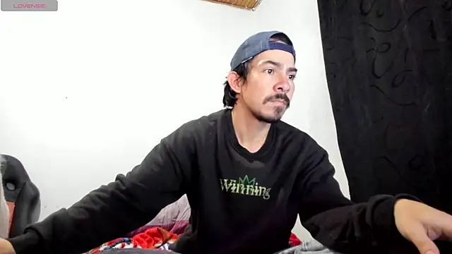 Snapshot of Piter_Drako chatting on June 2026 11:20:02 PM Piter Drako online show from June 2026 11:20:02 PM