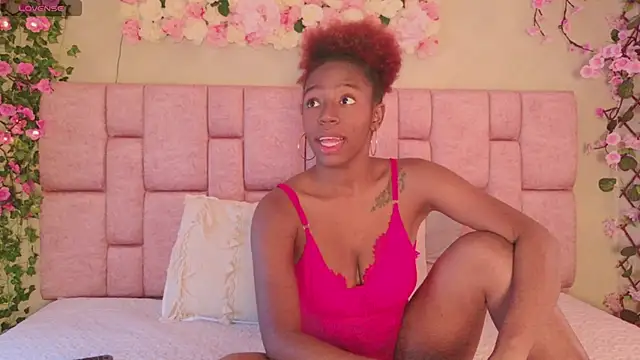 Snapshot of TiffanyEbony_ chatting on May 2026 02:45:01 PM TiffanyEbony online show from May 2026 02:45:01 PM