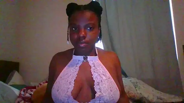 Snapshot of princesselizabeth chatting on May 2026 09:09:02 PM princesselizabeth online show from May 2026 09:09:02 PM